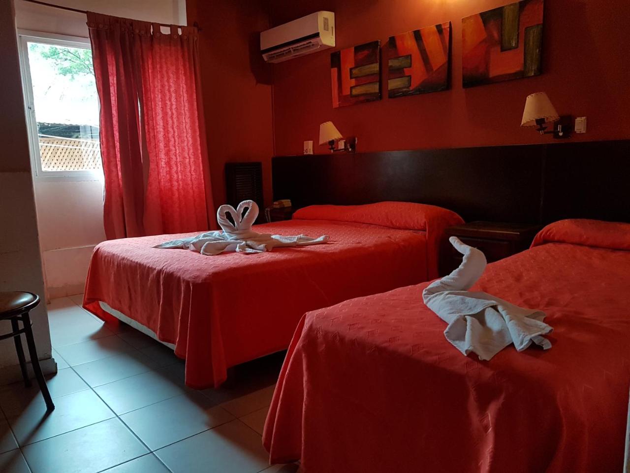 Apart Hotel Piscu Yaco Merlo Екстериор снимка